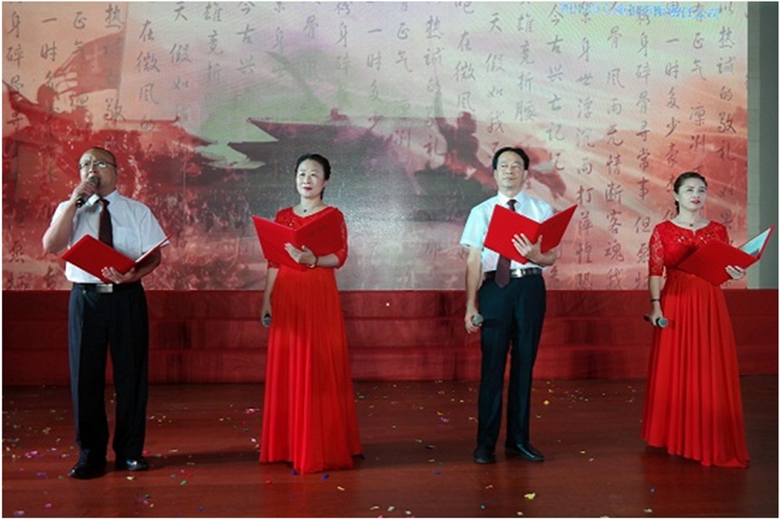 诗朗诵.jpg