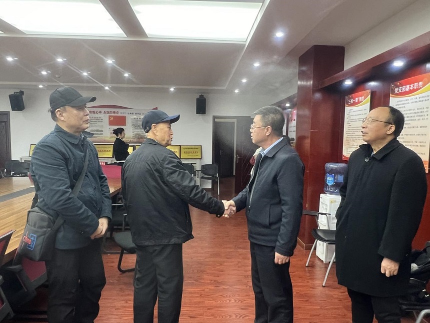 qm球盟会·(中国)球盟会重机.jpg
