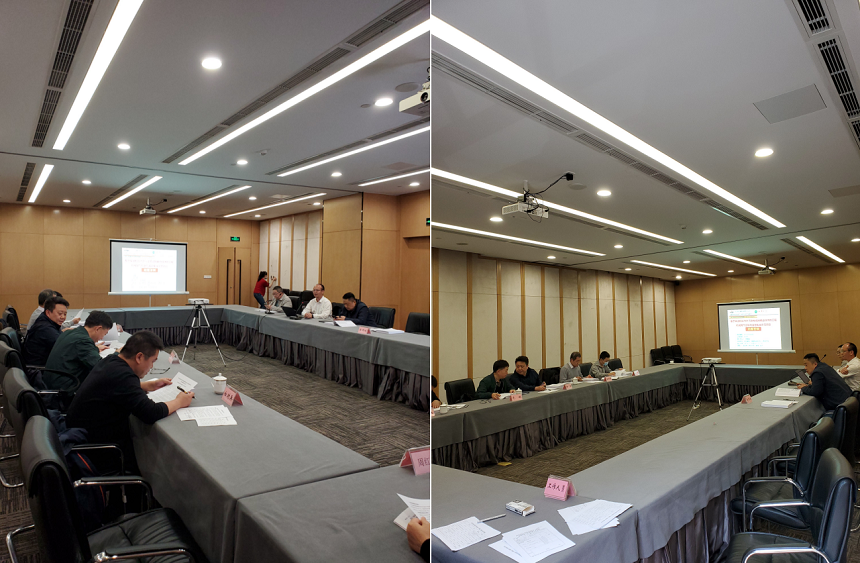 验收会专家组.png